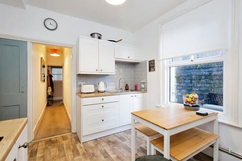 1 bedroom ground floor flat for sale, Belmore Road, Eastbourne