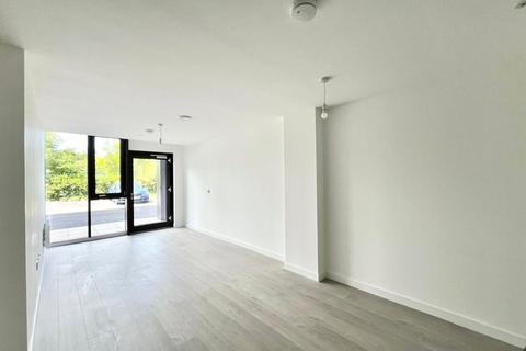 undefined, Buckingham Road, Bletchley, Milton Keynes, Buckinghamshire, MK3