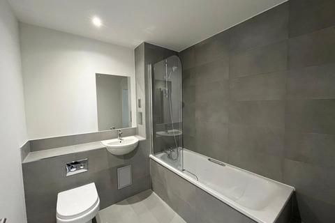 undefined, Buckingham Road, Bletchley, Milton Keynes, Buckinghamshire, MK3