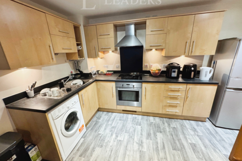 2 bedroom flat to rent, The Roundhouse, Gunwharf Quays, Portsmouth, PO1