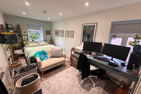 undefined, Lodge Road, Hampshire SO14