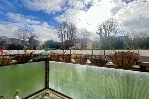 undefined, 3 Cedar Gardens, Sutton SM2