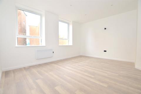 1 bedroom apartment to rent, London Road, Surrey RH1