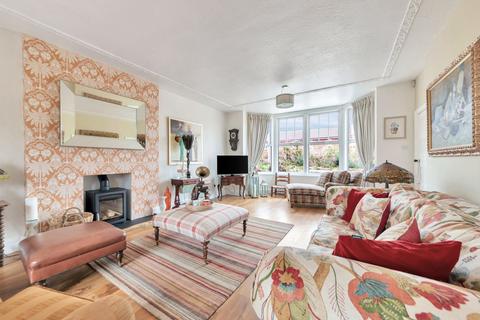 5 bedroom detached house for sale, Broadway Lane, Fladbury, WR10