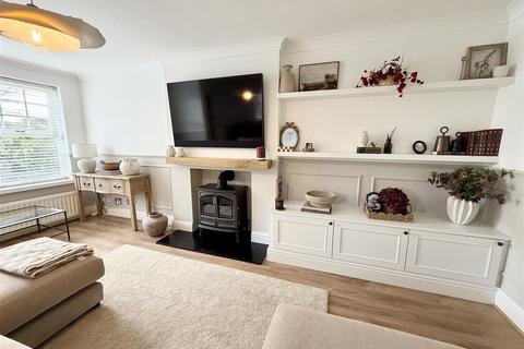 3 bedroom detached house for sale, Grange Park Close, Allerton Bywater, Castleford