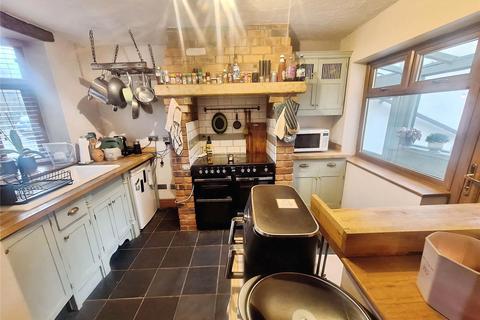 3 bedroom end of terrace house for sale, Castle Road, Nuneaton CV10