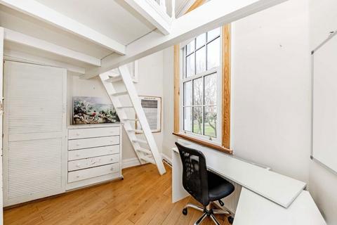 1 bedroom flat to rent, Greyhound Road, London W6