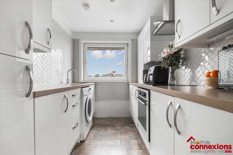 2 bedroom apartment for sale, Park Terrace, West Mains, EAST KILBRIDE