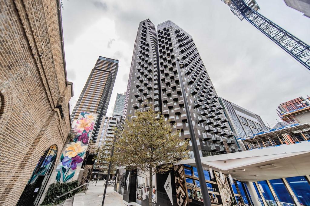 1 bed flat to rent Hewett Street, London EC2 A