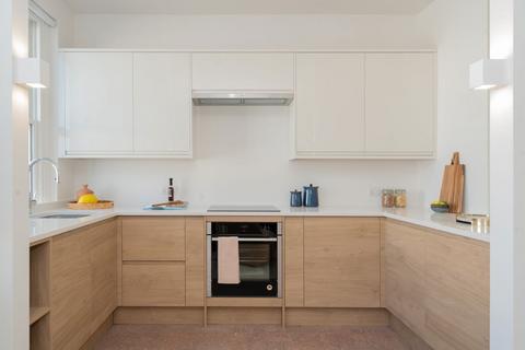 1 bedroom flat for sale, Westbourne Park Road, London W11