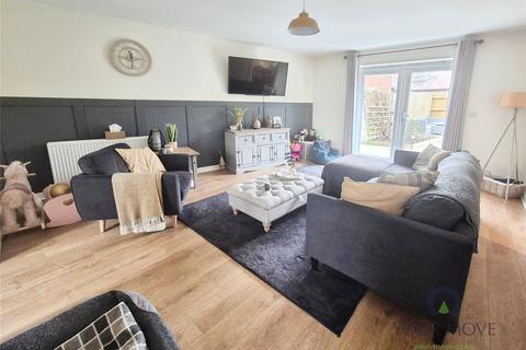 3 bedroom terraced house for sale, Riggers Way, East Sussex BN27