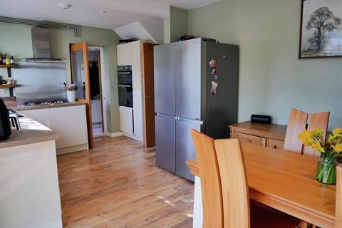 3 bedroom semi-detached house for sale, Charlieu Avenue, Quemerford, Calne