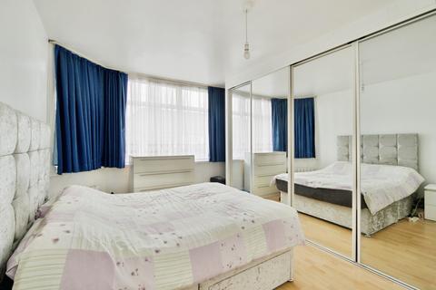 3 bedroom terraced house for sale, Church Road, Enfield, EN3