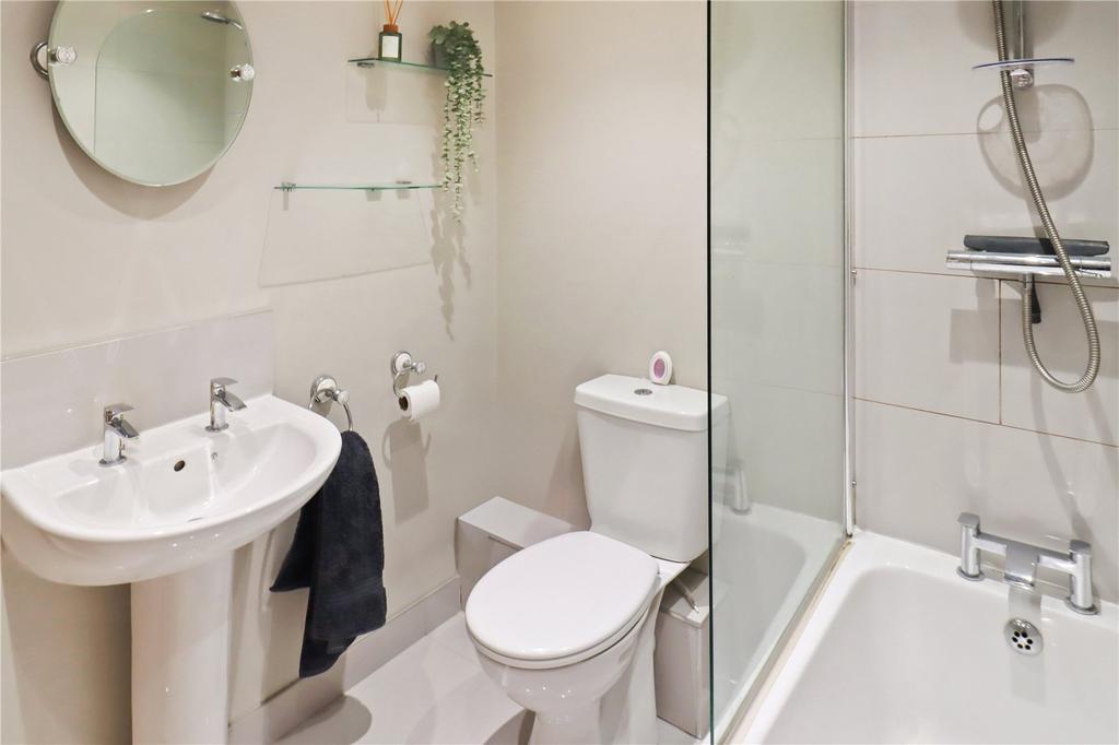 Femily Bathroom