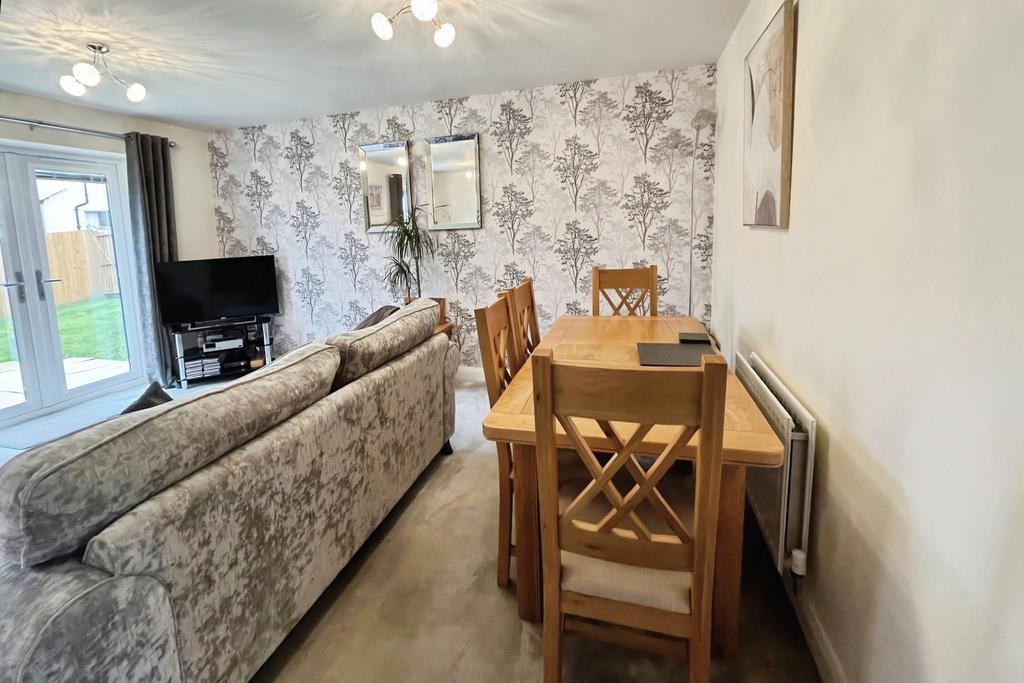 Living/Dining Room