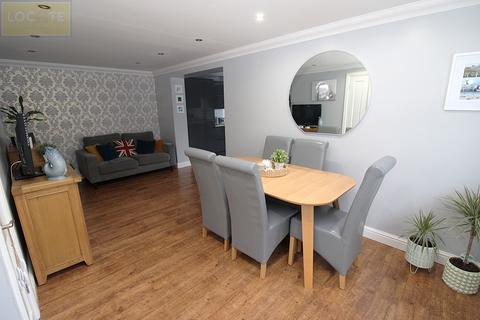 4 bedroom semi-detached house for sale, Mount Drive, Urmston,