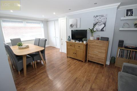4 bedroom semi-detached house for sale, Mount Drive, Urmston,