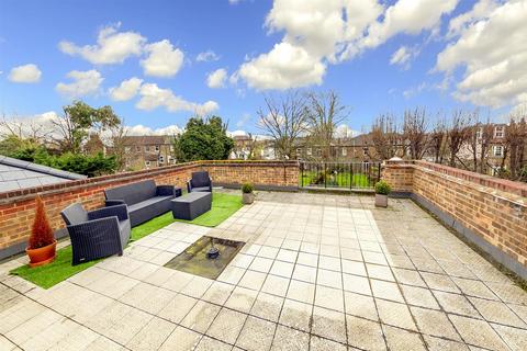 undefined, Grosvenor Road, Chiswick, London