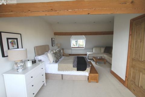 undefined, Victoria Park, Bangor, Gwynedd, LL57