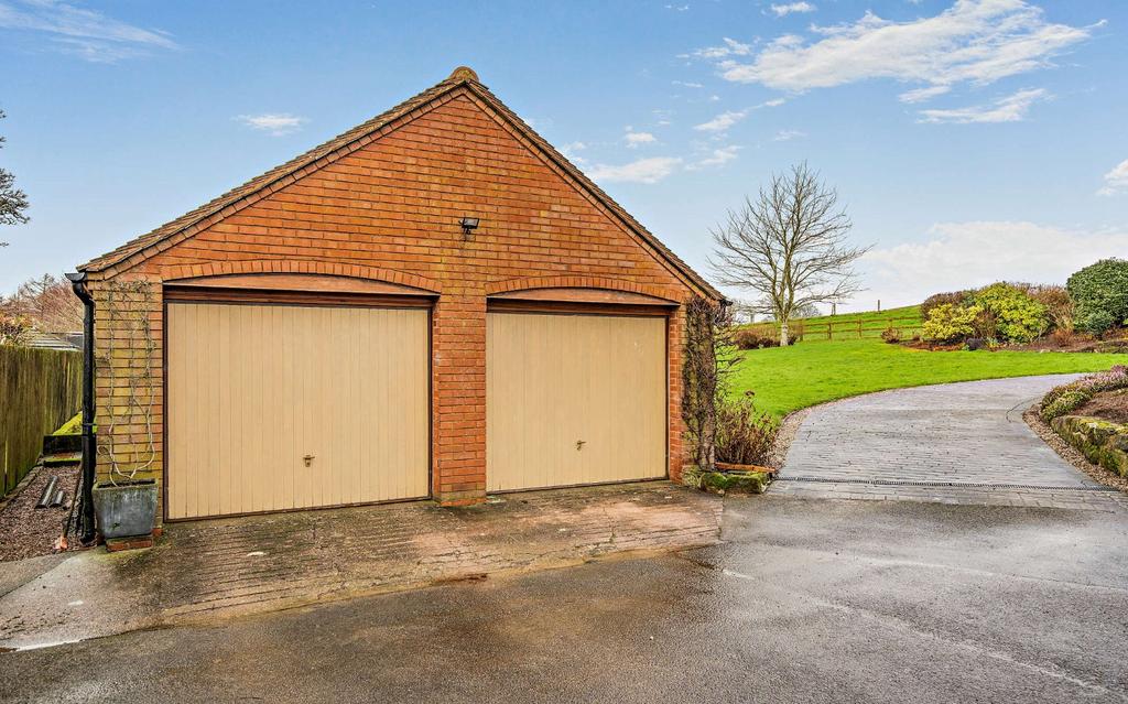 Double Garage
