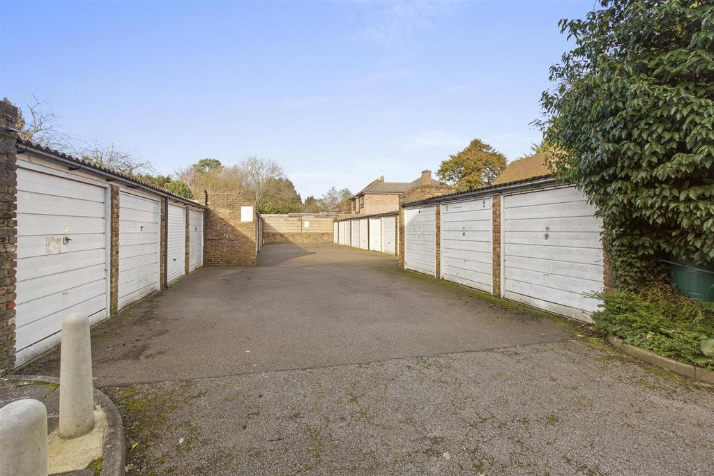9 Stacey House, Cressex Rd, HP12 4 TU-14.jpg