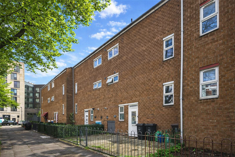 undefined, Amhurst Road, London E8