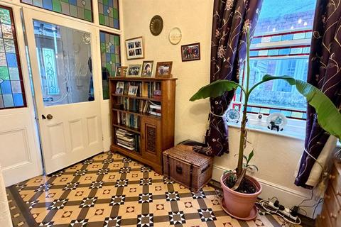 4 bedroom semi-detached house for sale, St. Marys Road, Llandudno