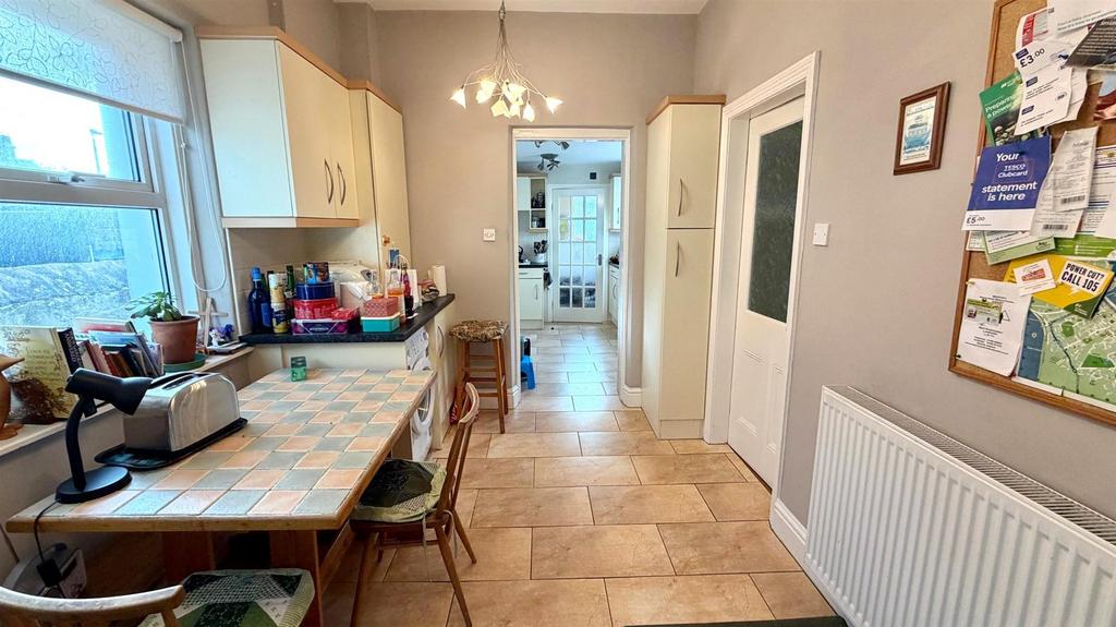 Breakfast/morning room