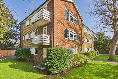 undefined, Long Lodge Drive, Walton-On-Thames
