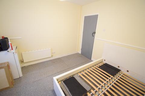 undefined, Penarth Road, Room 5, Cardiff