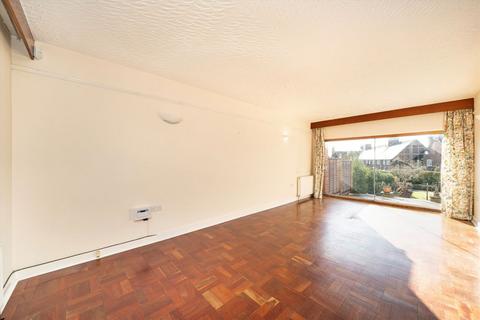 3 bedroom semi-detached house for sale, Willifield Way, London NW11