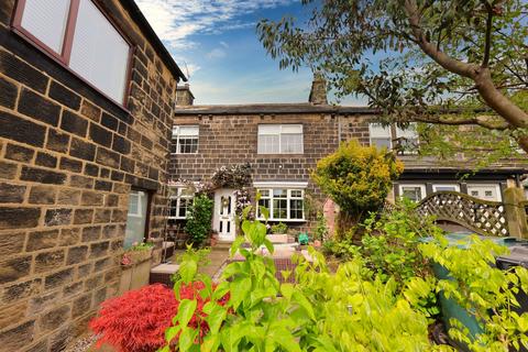 3 bedroom end of terrace house for sale, London Street, Rawdon, Leeds, West Yorkshire, LS19
