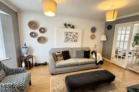 4 bedroom detached house for sale, Bramley Way, Kings Hill, ME19 4BD