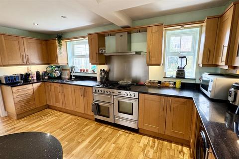 4 bedroom detached house for sale, Bramley Way, Kings Hill, ME19 4BD
