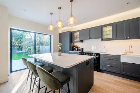 undefined, Garrick Close, Walton-on-Thames, KT12