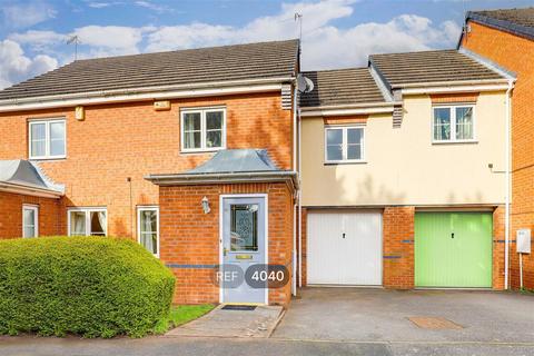 3 bedroom terraced house to rent, Nottingham NG5