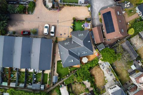 3 bedroom semi-detached house for sale, Woodside Road, Bournemouth BH5