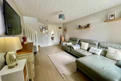 undefined, Pant Bryn Isaf, Llwynhendy, Llanelli