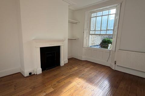 undefined, London Road, Dover, CT17