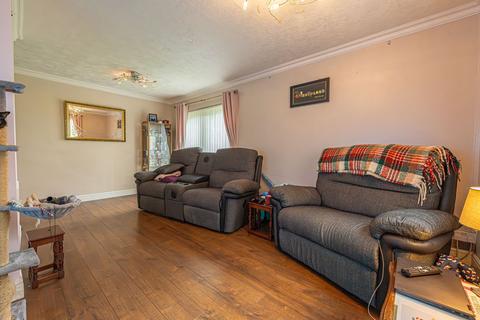 3 bedroom terraced house for sale, Ringland Circle, Newport, NP19