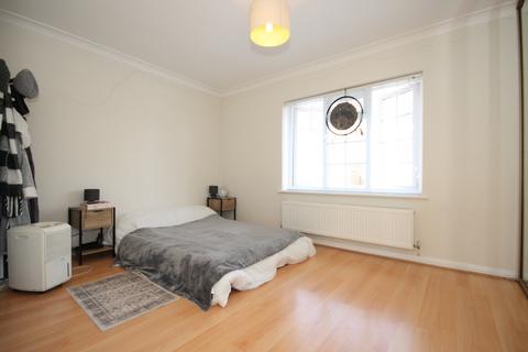 1 bedroom flat for sale, Heathside Road, Woking GU22