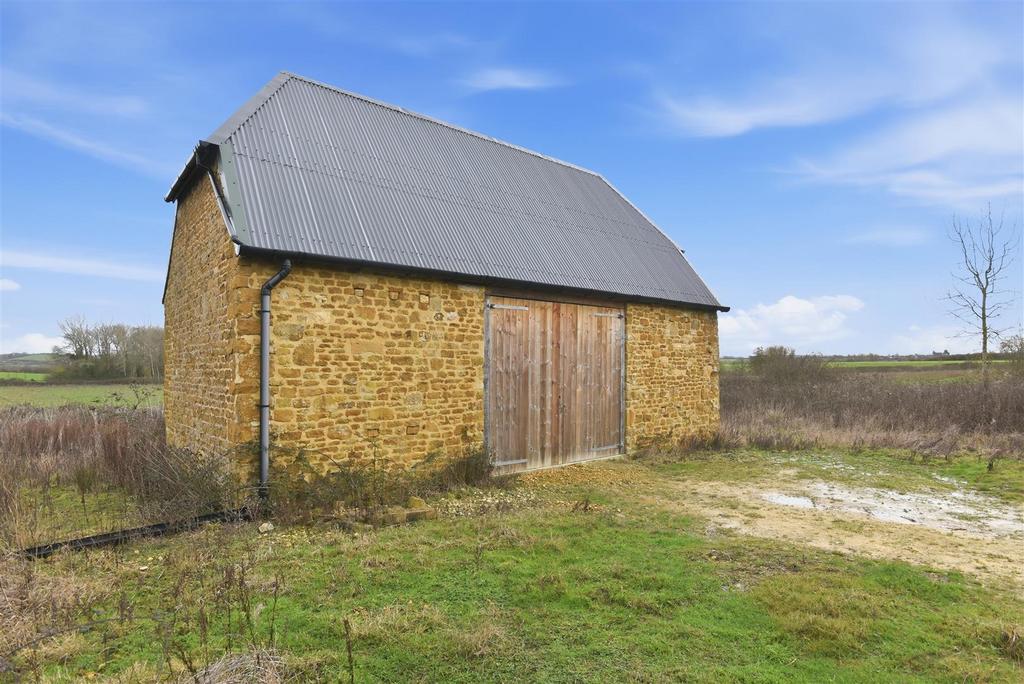 Railway Barn 2136 015.jpg