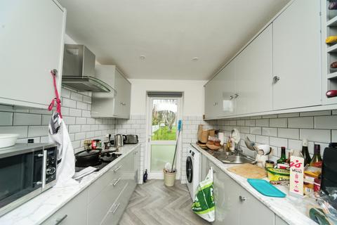 2 bedroom detached bungalow for sale, Shannon Way, EASTBOURNE