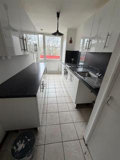 2 bedroom apartment to rent, Bemerton Estate, London N1