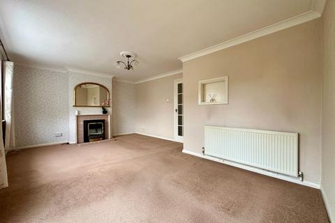 2 bedroom bungalow for sale, Outwood Common Road, Billericay CM11