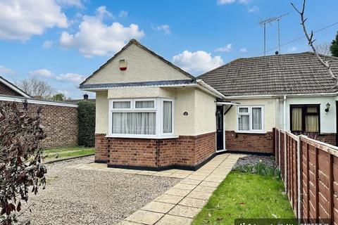 2 bedroom bungalow for sale, Outwood Common Road, Billericay CM11