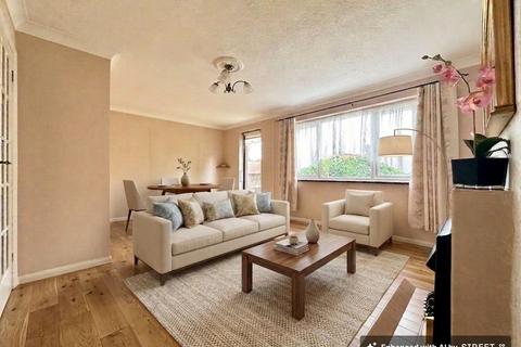2 bedroom bungalow for sale, Outwood Common Road, Billericay CM11