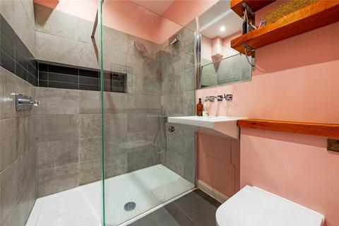 2 bedroom flat to rent, Charteris Road, London NW6