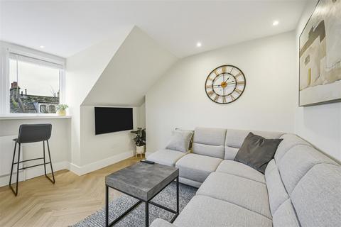 1 bedroom apartment for sale, 39 Ainger Road, London NW3