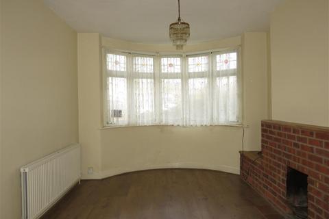 3 bedroom semi-detached house for sale, Second Avenue, Wellingborough